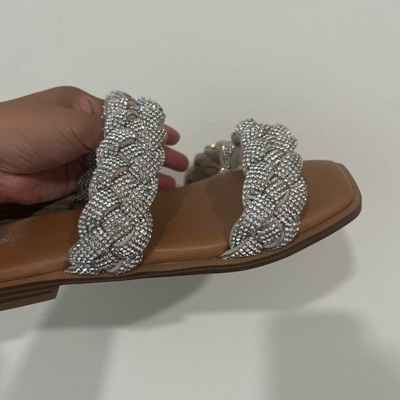 Sincerly Jules Silver Braided Sandals Size 6 NWOT - Picture 3 of 4